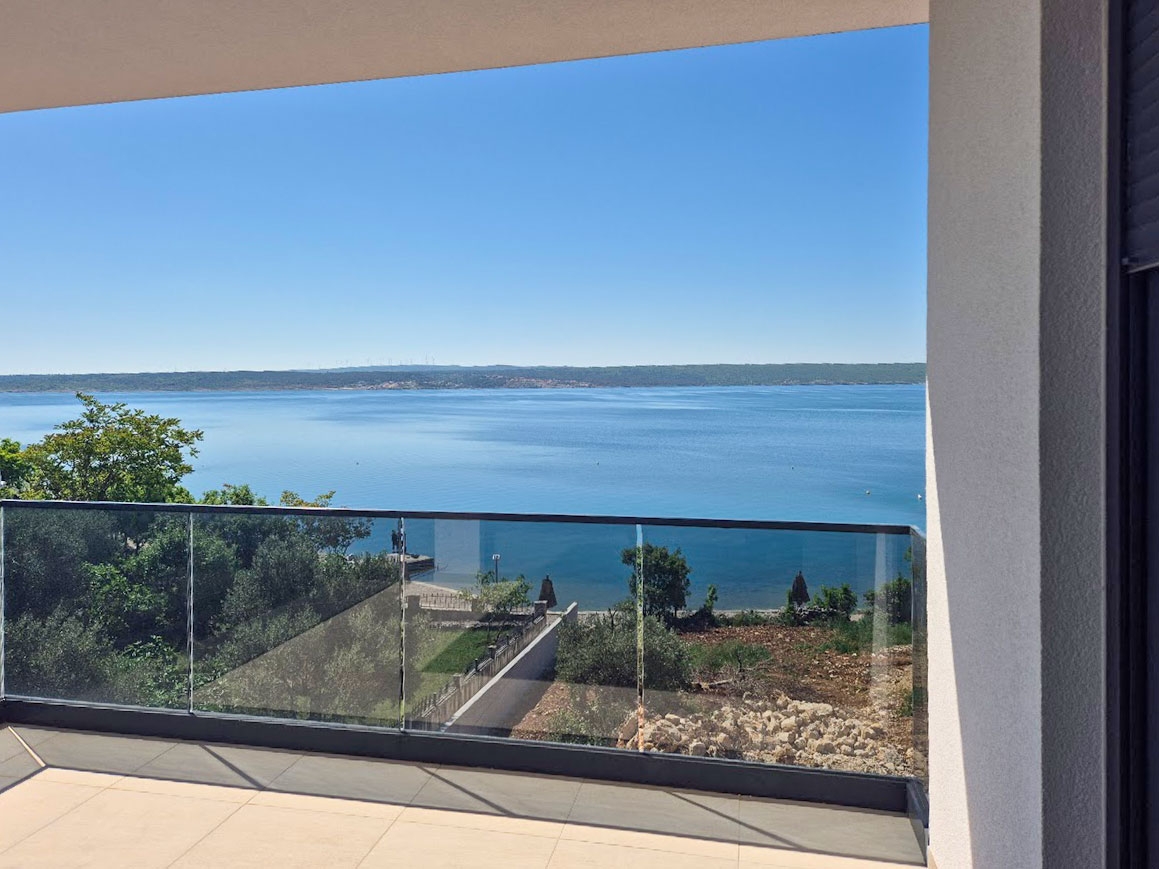 stan-u-novogradnji-u-neposrednoj-blizni-plaze_1