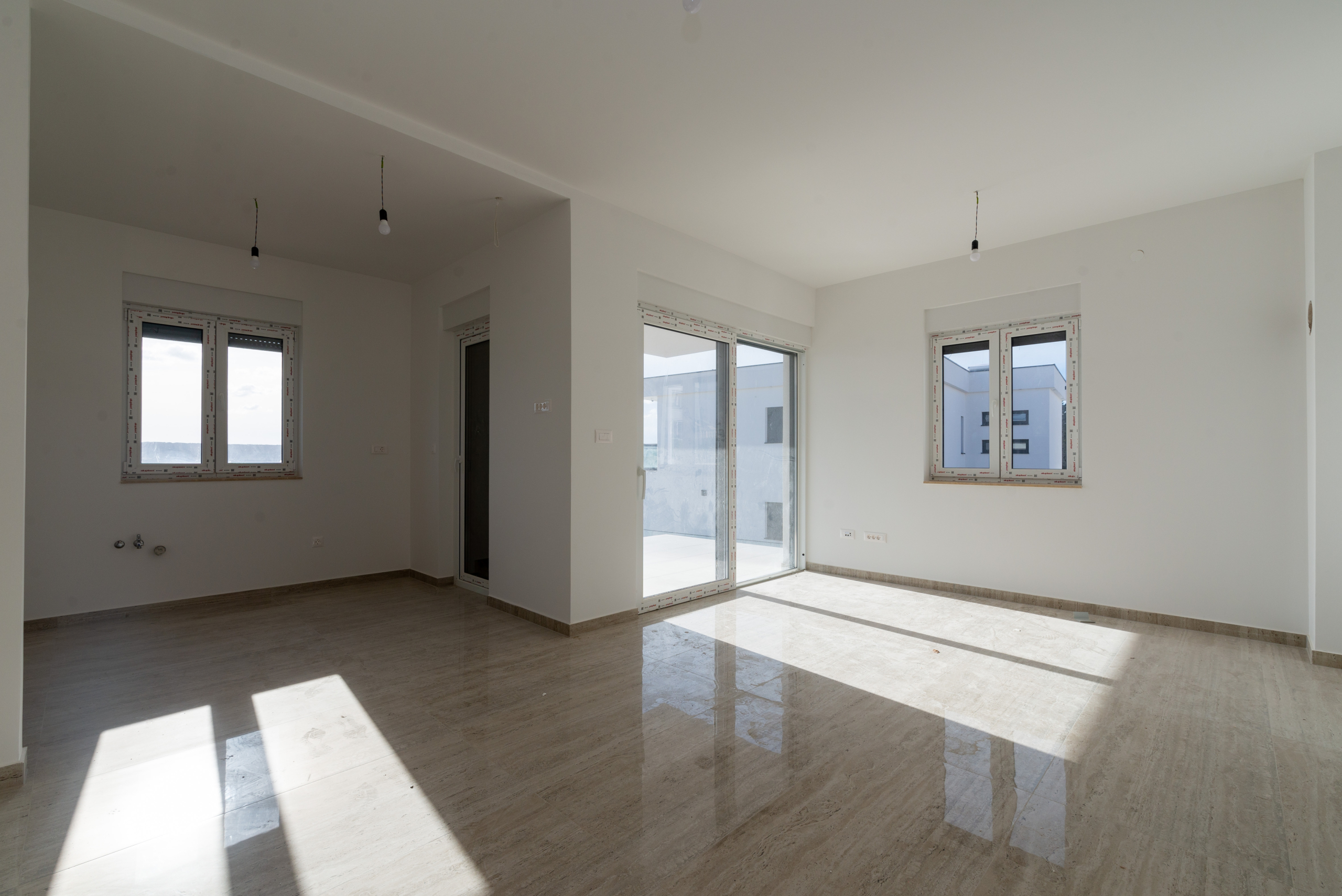 stan-u-novogradnji-u-neposrednoj-blizni-plaze_12