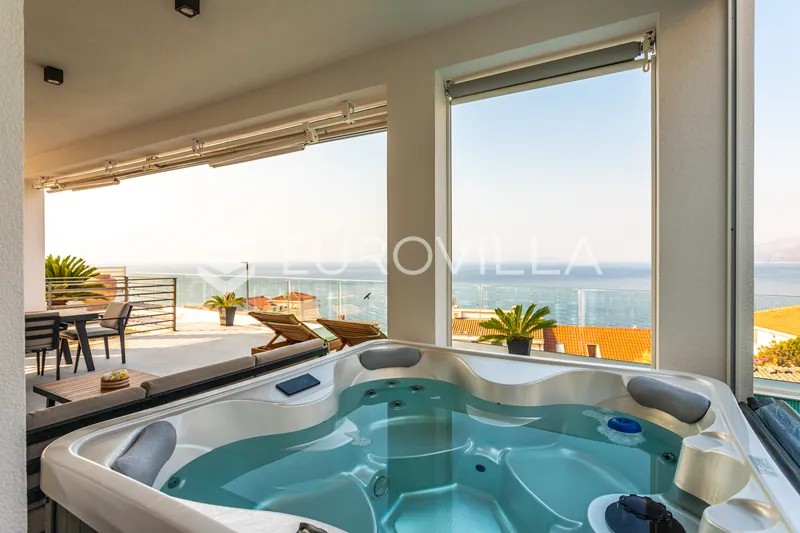 Eladó villa Okrug Donji, Čiovo – jacuzzi tengeri kilátással